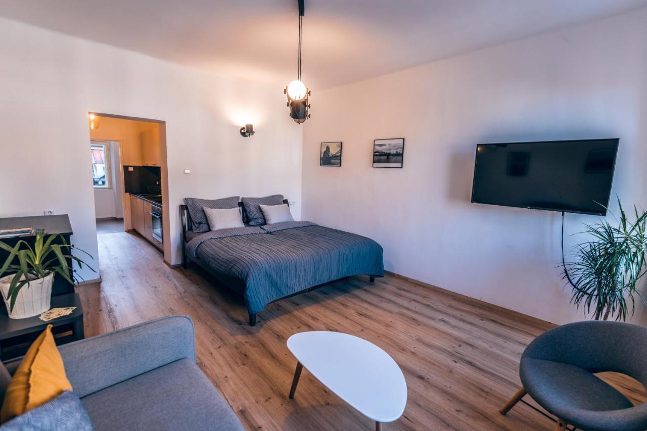 Appartamento Café-café Jičín